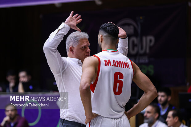 تحلیل اتفاقات خوب و بد تازه بسکتبال از زبان قضاوت؛ تیم ملی رها نمیشود - خبررسان 2 تحلیل اتفاقات خوب و بد اخیر بسکتبال از زبان داوری؛ تیم ملی رها نمیشود