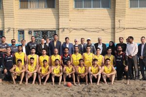 بازدید وزیر ورزش و جوانان از اردوی تیم ملی هندبال ساحلی - خبرگزاری مهر | اخبار ایران و جهان