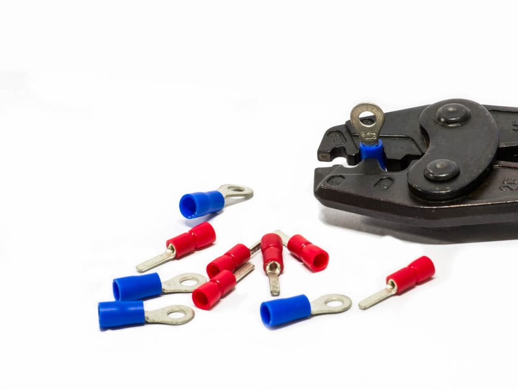 کانکتور برق: اتصال مطمئن و سریع برای مدارهای الکتریکی شما