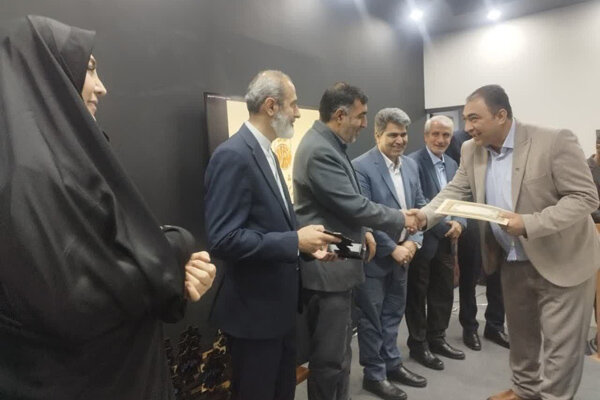 روسای روابط عمومی برتر هیئت های تهران تجلیل شدند