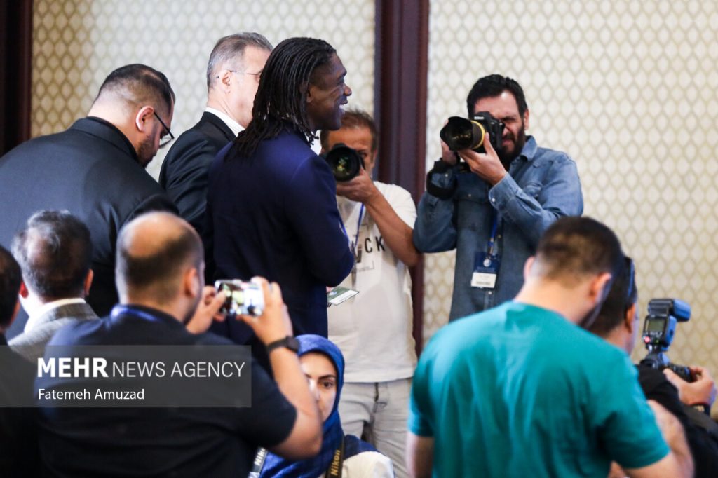 پرورشخواه: اگر سیدورف مرد کار کردن بود در کشورهای عربی مربیگری می‌کرد!