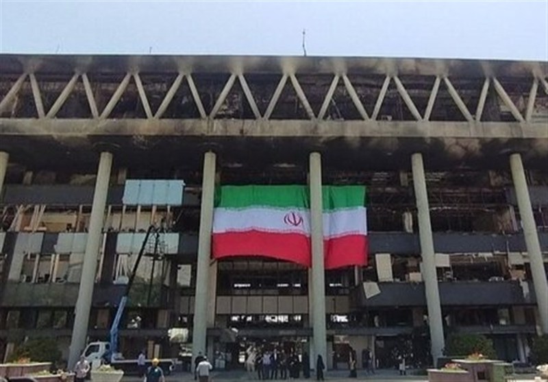 مستند ساختمان شیشه‌ای باید ساخته شود