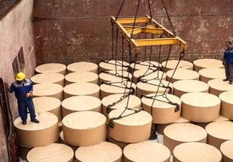 چرا خبری از ترخیص 6 هزارتن کاغذ دولتی نیست؟