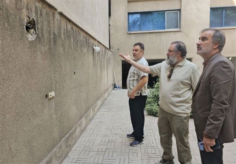 بازدید مدیران سینمایی از سینماگران صدمه دیده + عکس_خبررسان 4 سینما , عکس ,