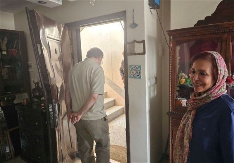 بازدید مدیران سینمایی از سینماگران صدمه دیده + عکس_خبررسان 10 سینما , عکس ,