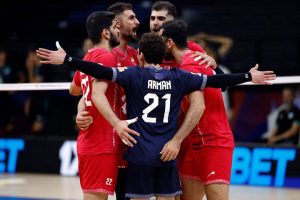 گفتگو با بازیکنی که به سفارش پیاتزا باید بخندد؛روایتی از انگیزه نسل نو