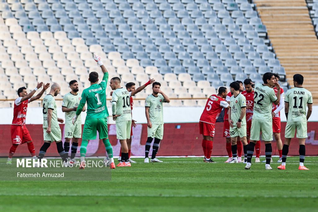 پرسپولیس در حال بررسی یک نقشه جدید علیه تراکتور و علیرضا بیرانوند! - خبرگزاری مهر | اخبار ایران و جهان