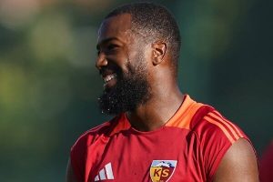 توافق نهایی استقلال با نازون؛ مهاجم جدید جمعه رونمایی می‌شود - خبرگزاری مهر | اخبار ایران و جهان