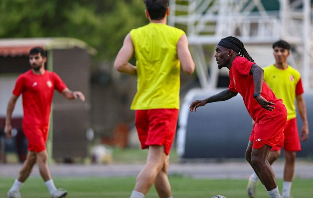 توضیح باشگاه پرسپولیس در مورد محرومیت مهاجم جدیدش - خبرگزاری مهر | اخبار ایران و جهان