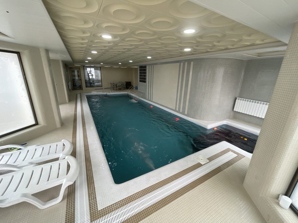 پارس آب در کدام بخشهای گیلان استخر میسازد؟ 2 پارس آب در کدام بخشهای گیلان استخر میسازد؟