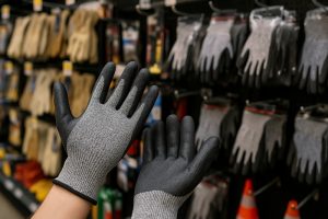 کدام سایت بهترین دستکش ضد برش را ارائه می‌ دهد؟