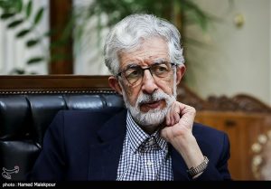 اسوار نقش مؤثری در پاسداری از زبان فارسی ایفا کرد