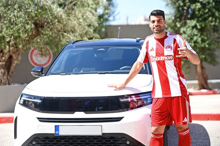 تصاویر رونمایی باشگاه یونانی از مهاجم ایرانی؛ طارمی بازهم قرمزپوش شد - خبررسان 3 تصاویر رونمایی باشگاه یونانی از مهاجم ایرانی