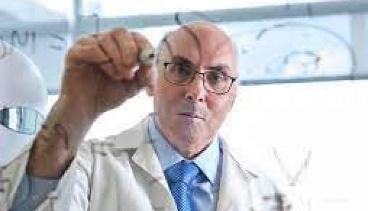 برنده جایزه نوبل پزشکی ۲۰۲۳: شایعات درباره تغییر ژنتیک بدن با واکسن کرونا غیرممکن است