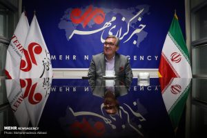 وحید هاشمیان بدون رقیب سرمربی پرسپولیس ماند!