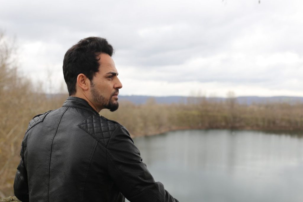 جواد عطایی؛ مردی که با «تنهایی» به صدا رسید