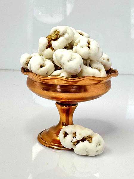 نقل ارومیه اصل؛ از دل سنت تا خرید آنلاین در سوغاتینو 3 نقل ارومیه اصل؛ از دل سنت تا خرید آنلاین در سوغاتینو