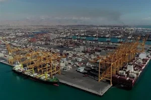 بانک مرکزی در مورد خسارات حادثه بندر شهید رجایی تصمیم گرفت