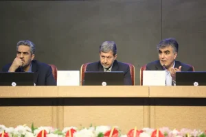 فرزین: نرخ‌ بالای دلار القاء شده از سوی دشمنان است