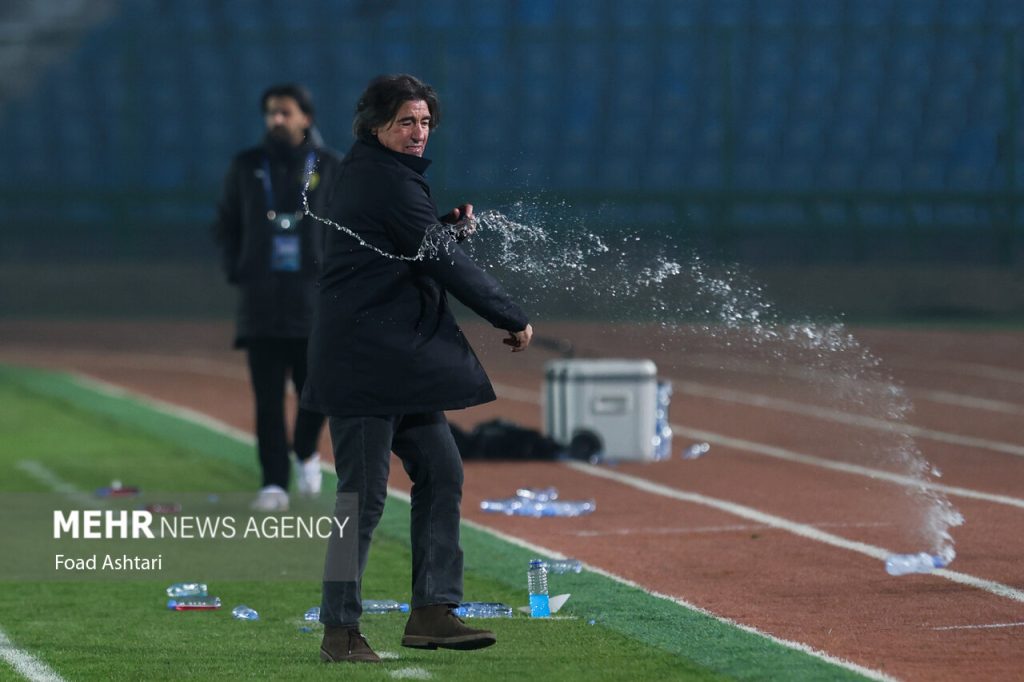 دیدار تیم ‌های فوتبال استقلال و الوصل امارات