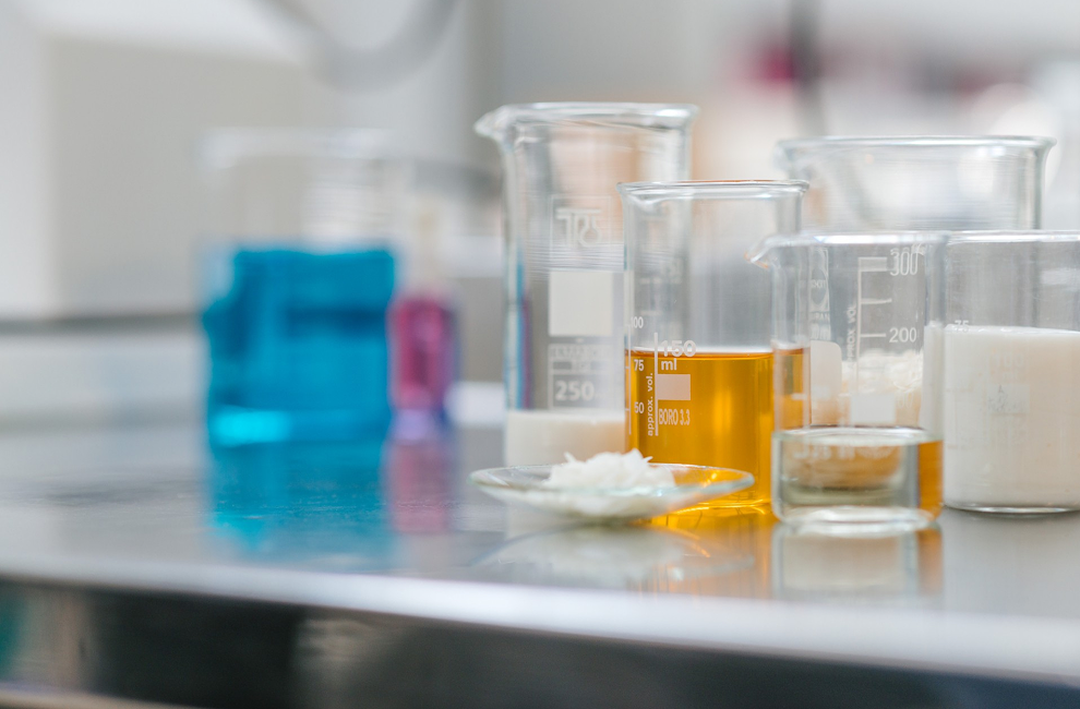 مواد اولیه دارویی؛ قلب تپندهی صنعت داروسازی مدرن 3 مواد اولیه دارویی؛ قلب تپندهی صنعت داروسازی مدرن