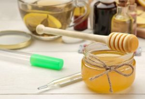 آیا عسل برای افتادگی رحم مفید است؟