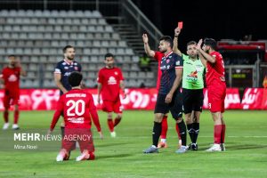 باشگاه پرسپولیس:خلیل‌زاده باید اخراج می‌شد؛بازیکن تراکتور کول‌انداز زد - خبرگزاری مهر | اخبار ایران و جهان