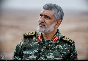 «قهرمان‌شو»؛ روایتی الهام‌بخش از زندگی شهید امیرعلی حاجی‌زاده