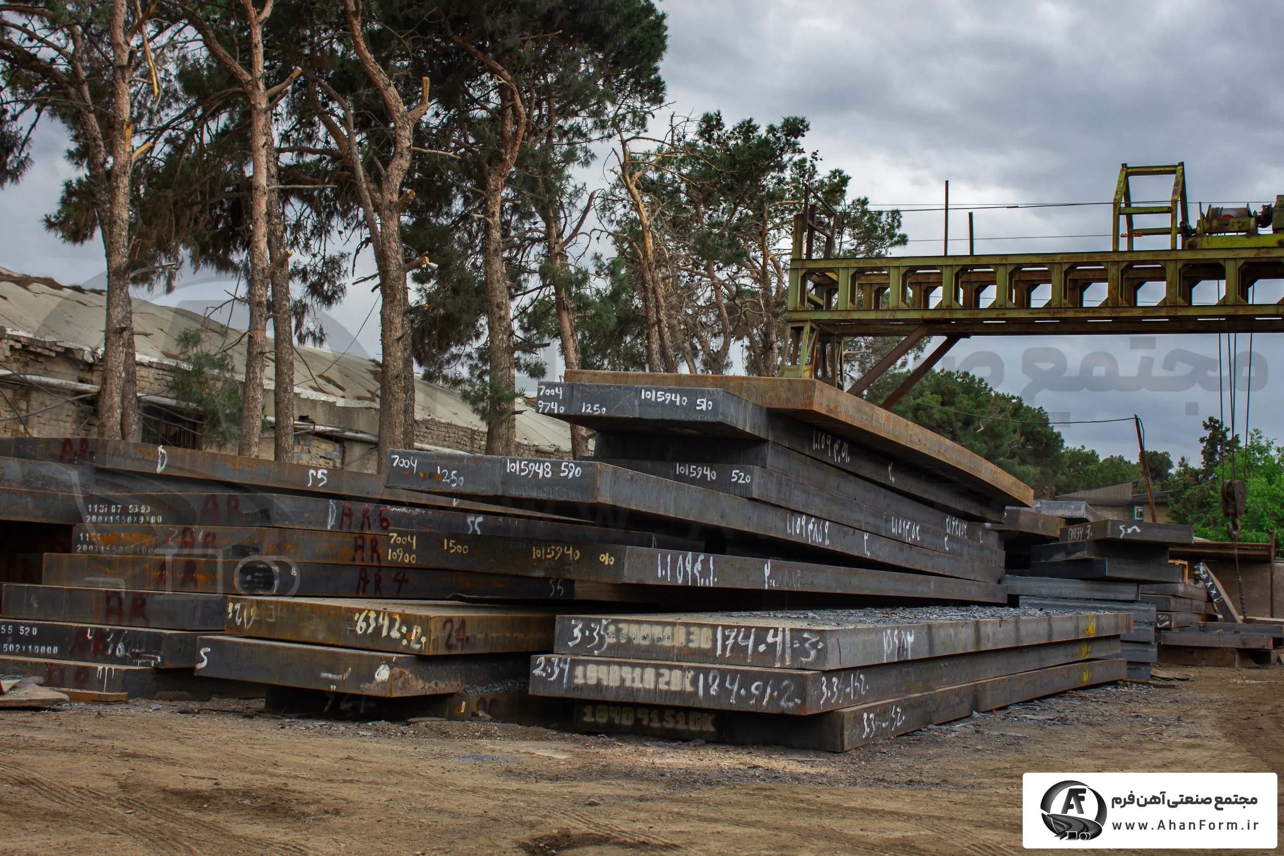 تحلیل رفتار بازار فولاد در سال 1404