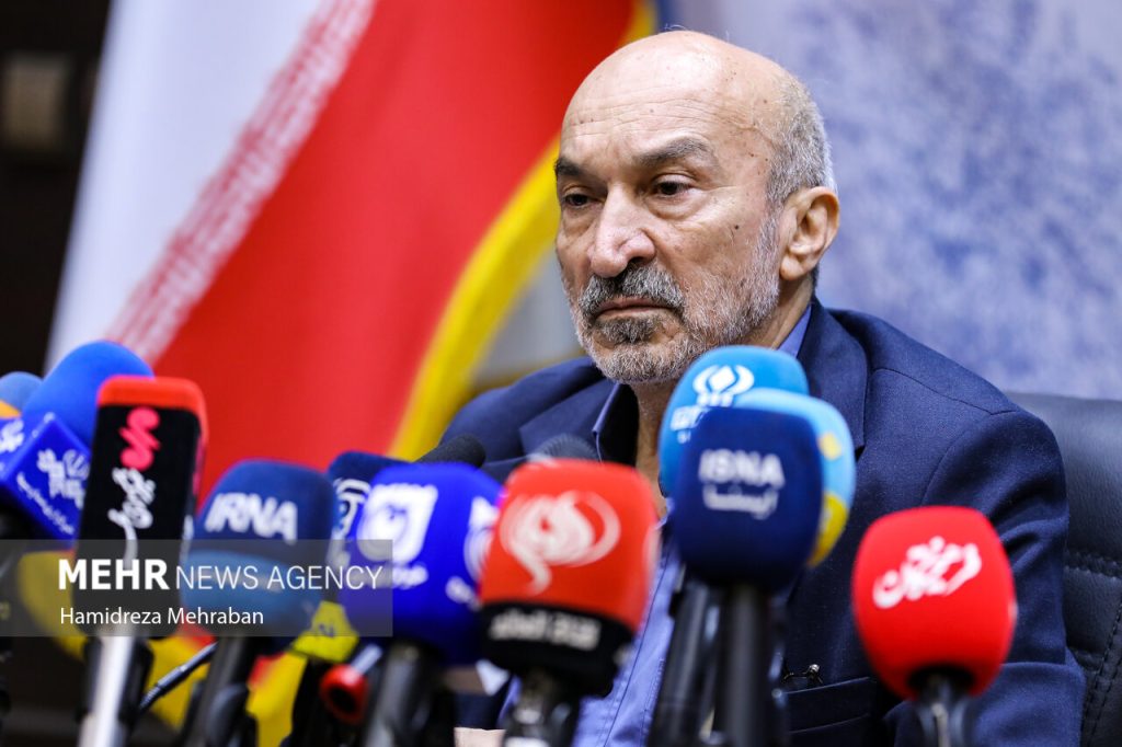 استراتژی رئیس دانشگاه تهران در برابر تحریم‌های علمی