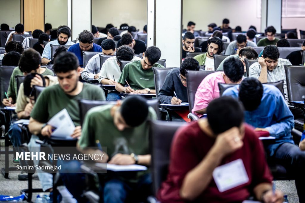 خسروپناه: سهمیه ویژه کنکور آسیب‌دیدگان جنگ نیازمند بازنگری