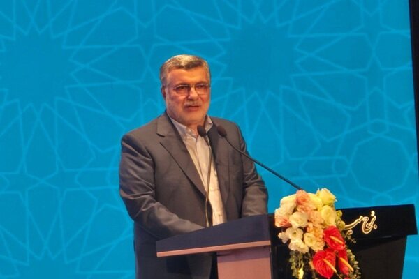 وزیر بهداشت از تجویز آموکسیسیلین گلایه کرد؛ فرهنگ مصرف دارو اولویت است