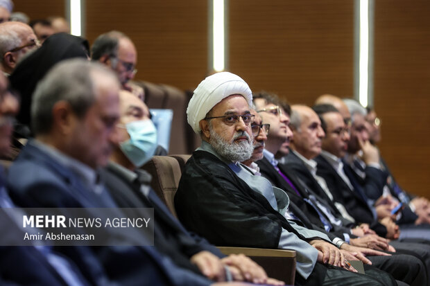 اجلاس یکصدمین روسای دانشگاه‌ها با وزیر علوم