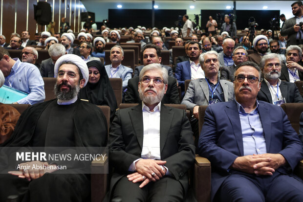 اجلاس یکصدمین روسای دانشگاه‌ها با حضور وزیر علوم