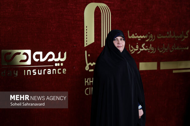 برگزاری مراسم گرامیداشت روز سینما با حضور چهرههای سینمایی 3 برگزاری مراسم گرامیداشت روز سینما با حضور ستارگان