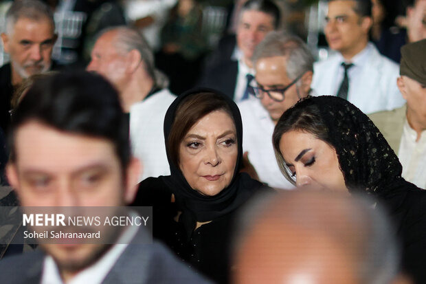 برگزاری مراسم گرامیداشت روز سینما با حضور چهرههای سینمایی 15 مراسم گرامیداشت روز سینما با حضور ستارگان سینما