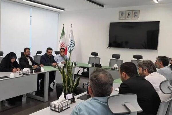 برنامه میکروخلاقارتباط صنعت خلاق و میکروالکترونیک