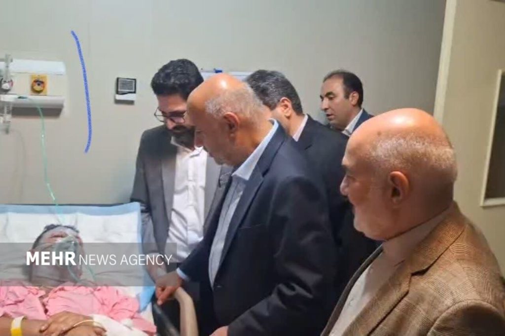 وزیر تعاون از کارگران مصدوم حادثه پالایشگاه آبادان عیادت کرد