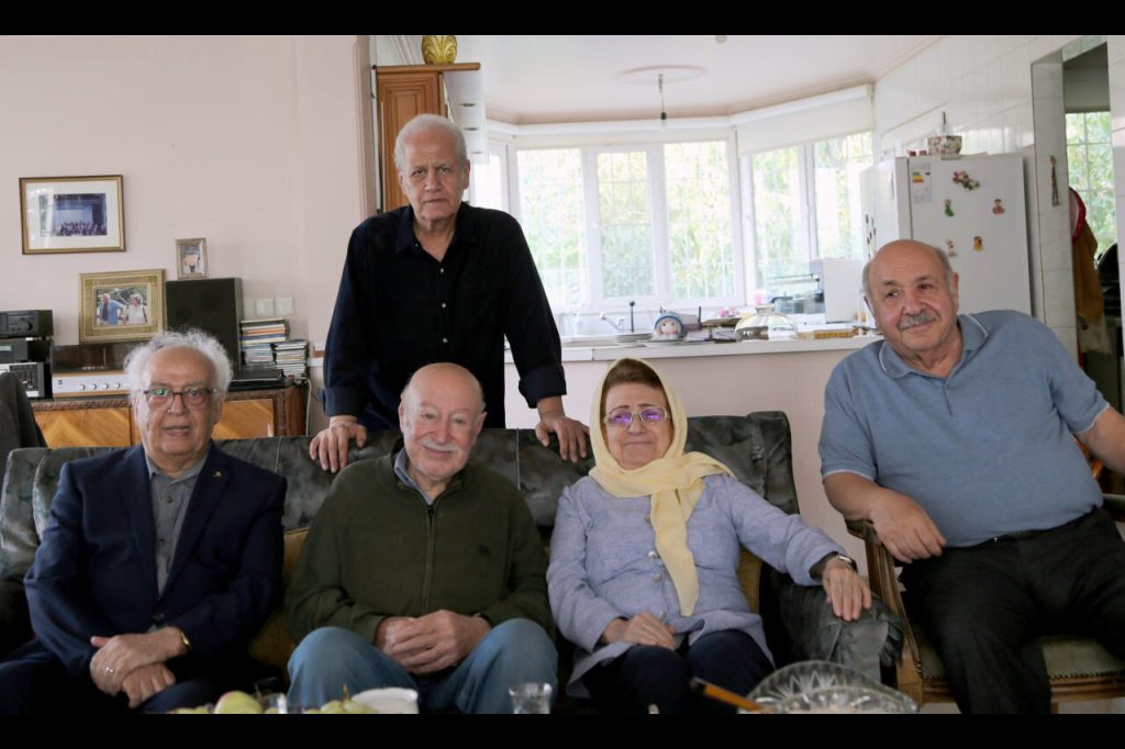 به گزارش خبررسان، نخستین جلسه شورای عالی خانه موسیقی ایران در دوره جدید با ریاست افتخاری فرهاد